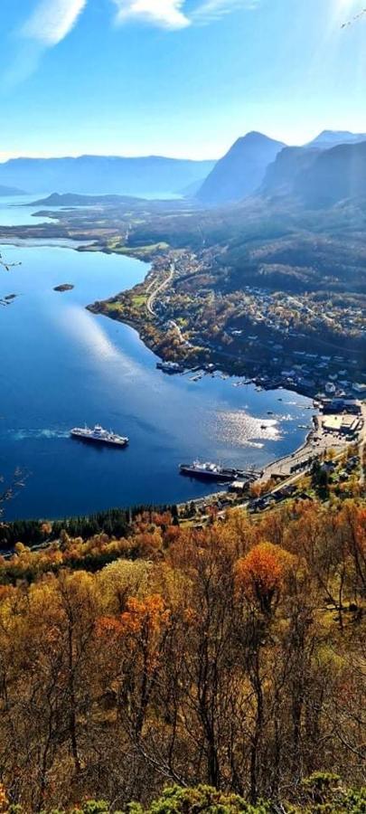Aaroybukt Guesthouse Aroybukta Экстерьер фото