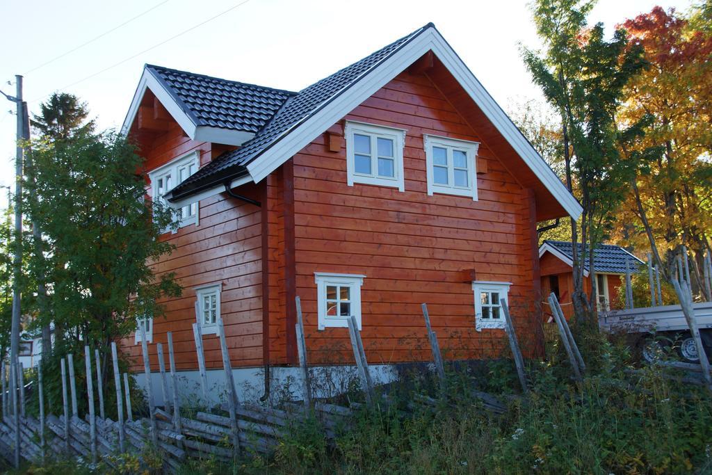 Aaroybukt Guesthouse Aroybukta Экстерьер фото
