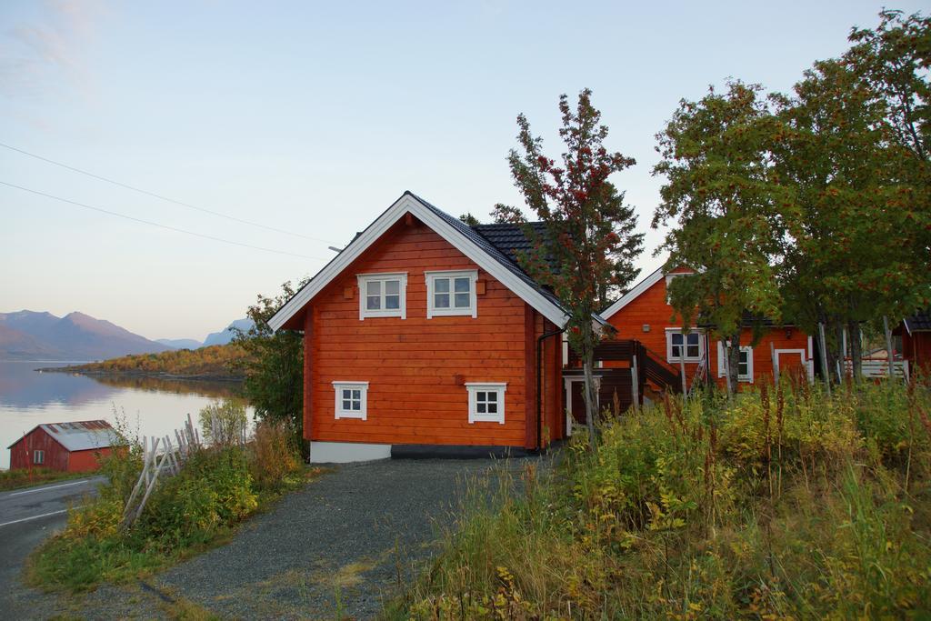 Aaroybukt Guesthouse Aroybukta Экстерьер фото